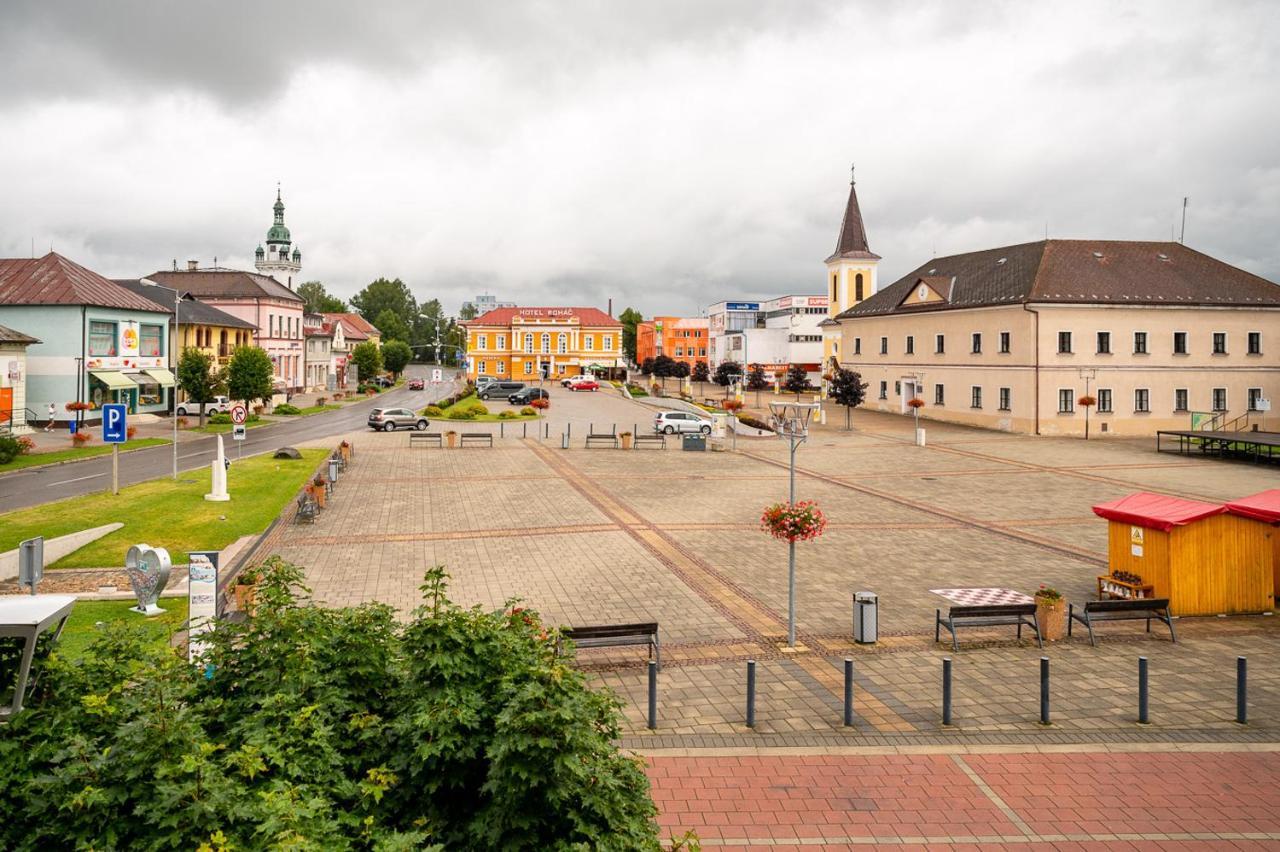 2- posteľová izba s kúpeľňou EMKA v PENZION TRSTENÁ Esterno foto